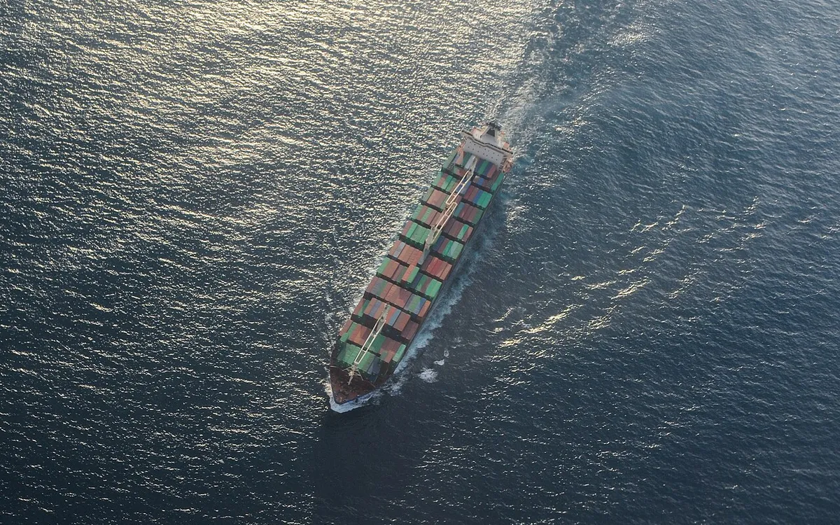 Aerial photograph of a cargo ship.jpg