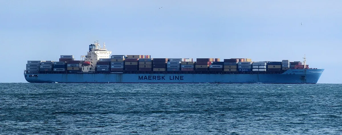 Maersk Iowa off Brixham.jpg